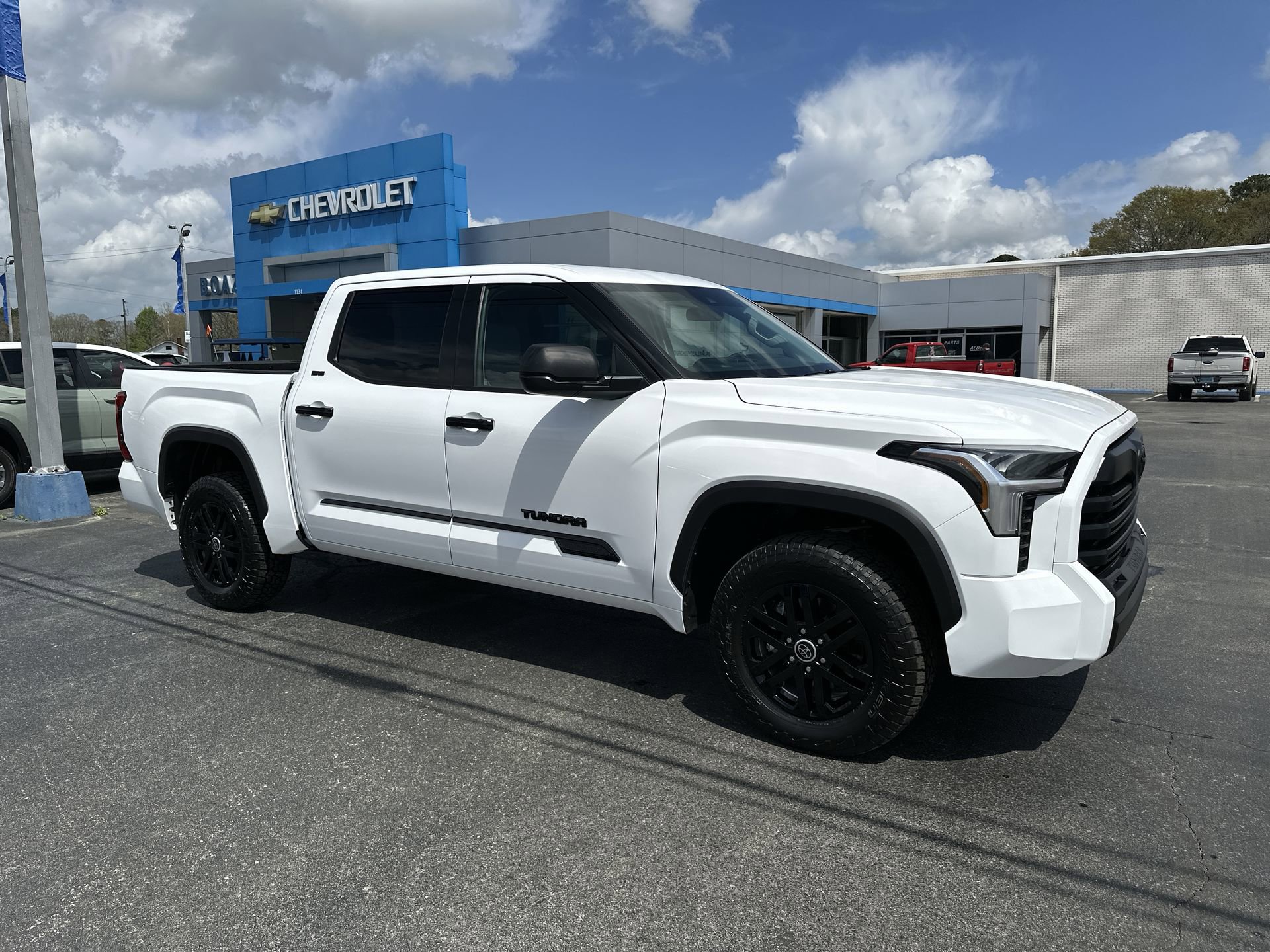 Used 2024 Toyota Tundra SR5 AWD/4WD image 1