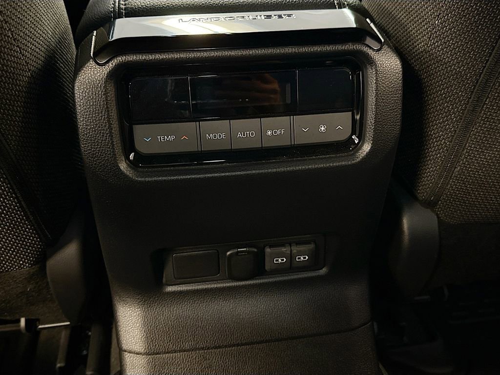 Used 2025 Toyota Land Cruiser 1958 image 24