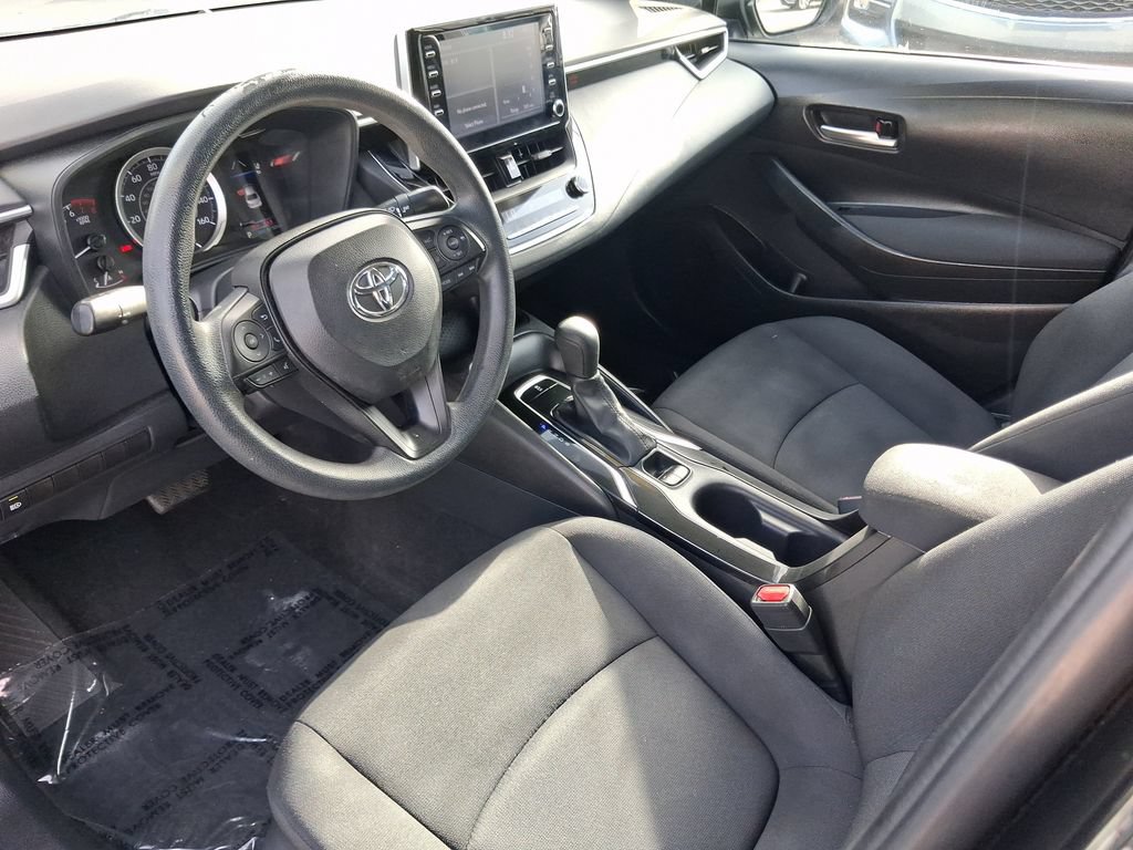 Used 2020 Toyota Corolla LE FWD image 14