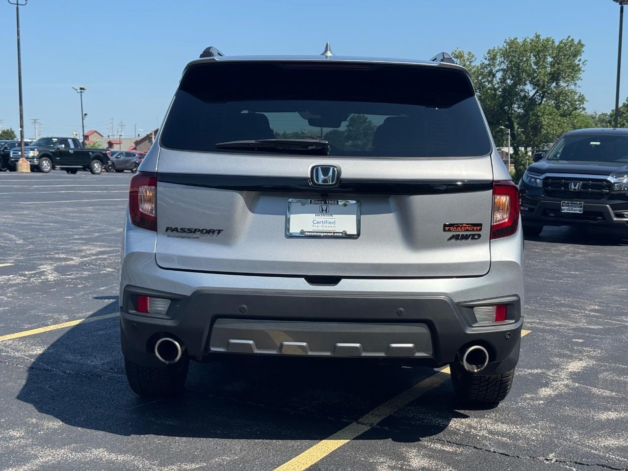 Certified 2024 Honda Passport TrailSport image 6