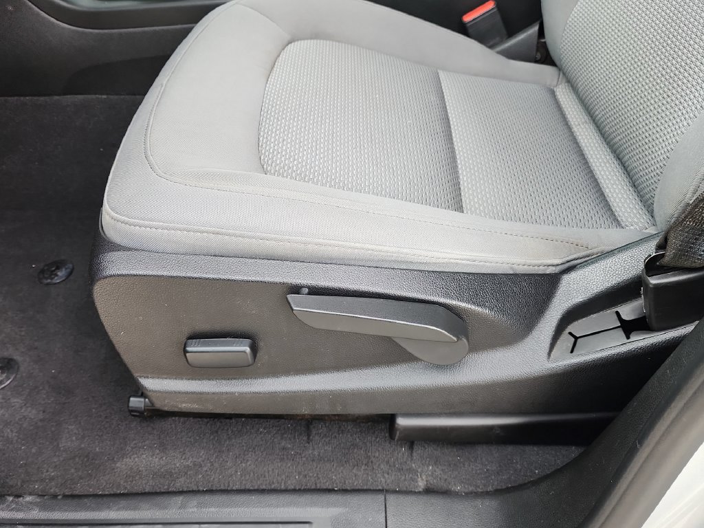 Used 2019 Chevrolet Colorado W/T w/ Custom Special Edition RWD image 12