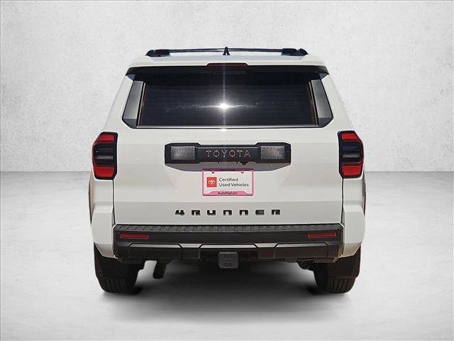 Certified 2025 Toyota 4Runner SR5 AWD/4WD image 7