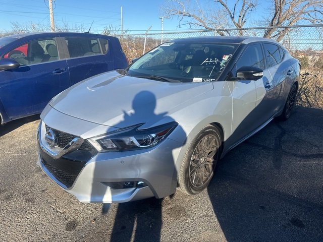 Used 2018 Nissan Maxima Platinum image 3