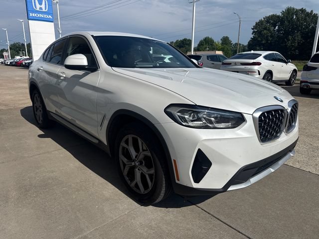 Used 2023 BMW X4 xDrive30i w/ Premium Package AWD/4WD image 6