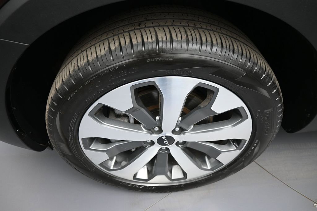 Certified 2022 Kia Telluride EX w/ EX Premium Package FWD image 14