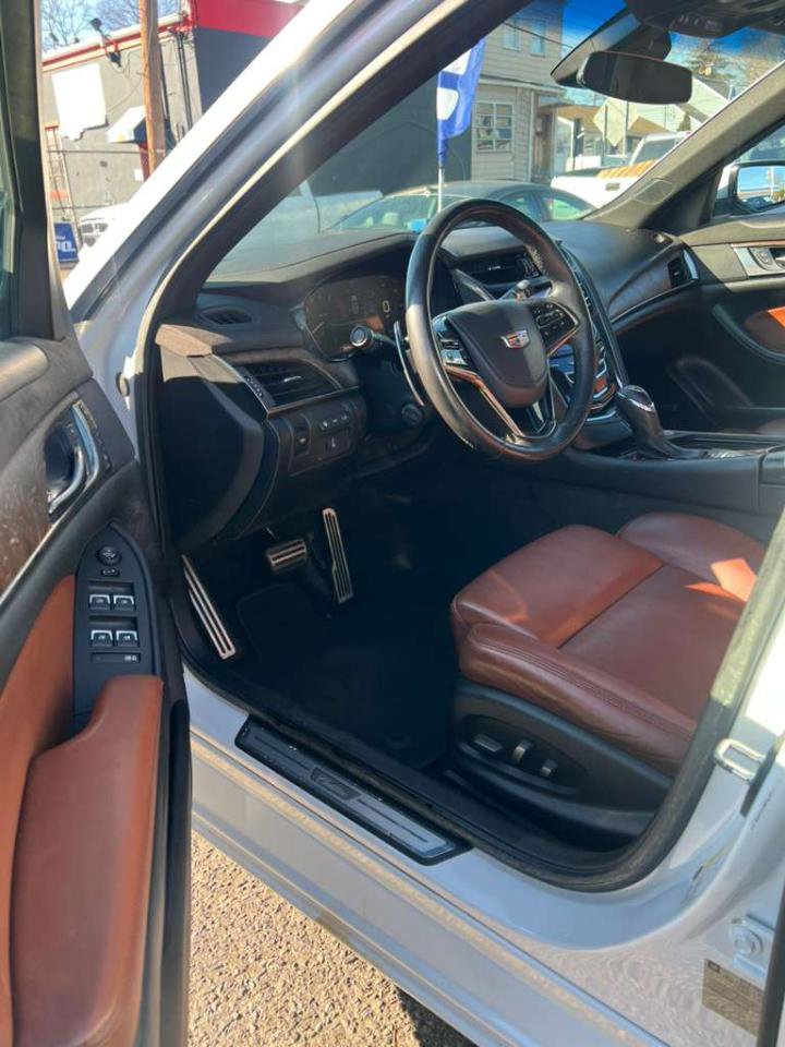 Used 2015 Cadillac CTS Performance image 17