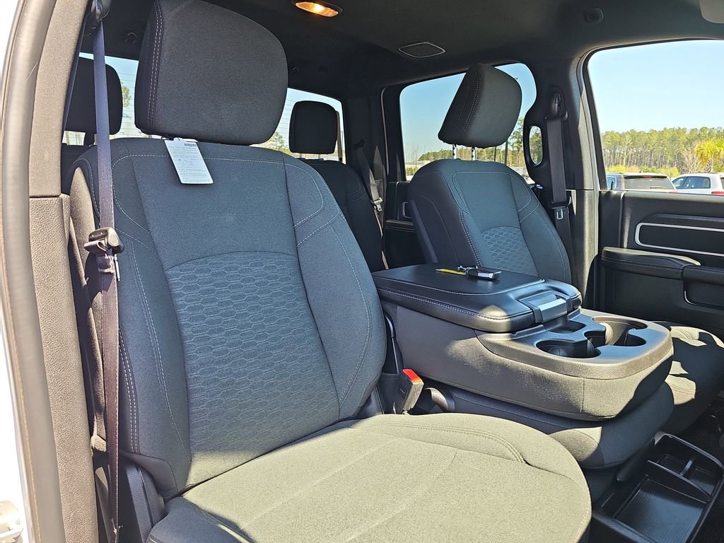 Used 2025 RAM 2500 Big Horn AWD/4WD image 13