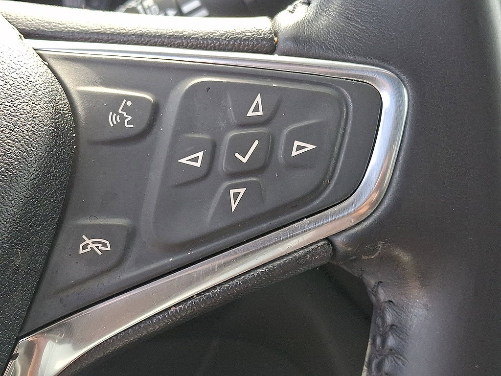 Used 2020 Chevrolet Equinox LT AWD/4WD image 24