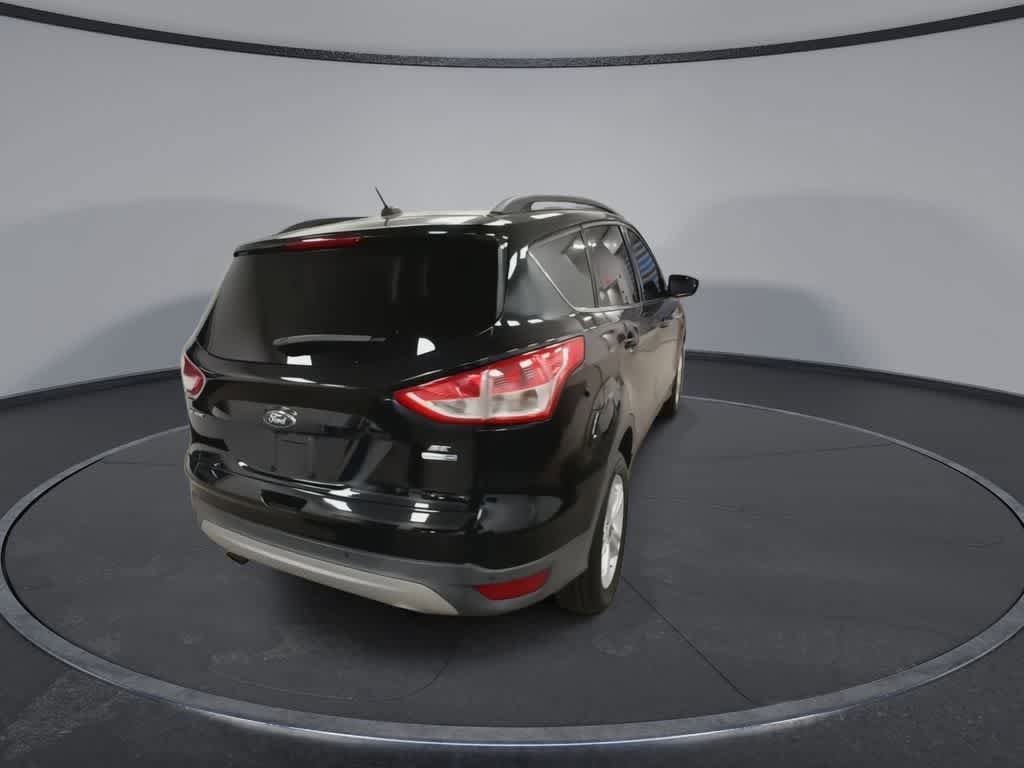 Used 2016 Ford Escape SE w/ Equipment Group 201A AWD/4WD image 8
