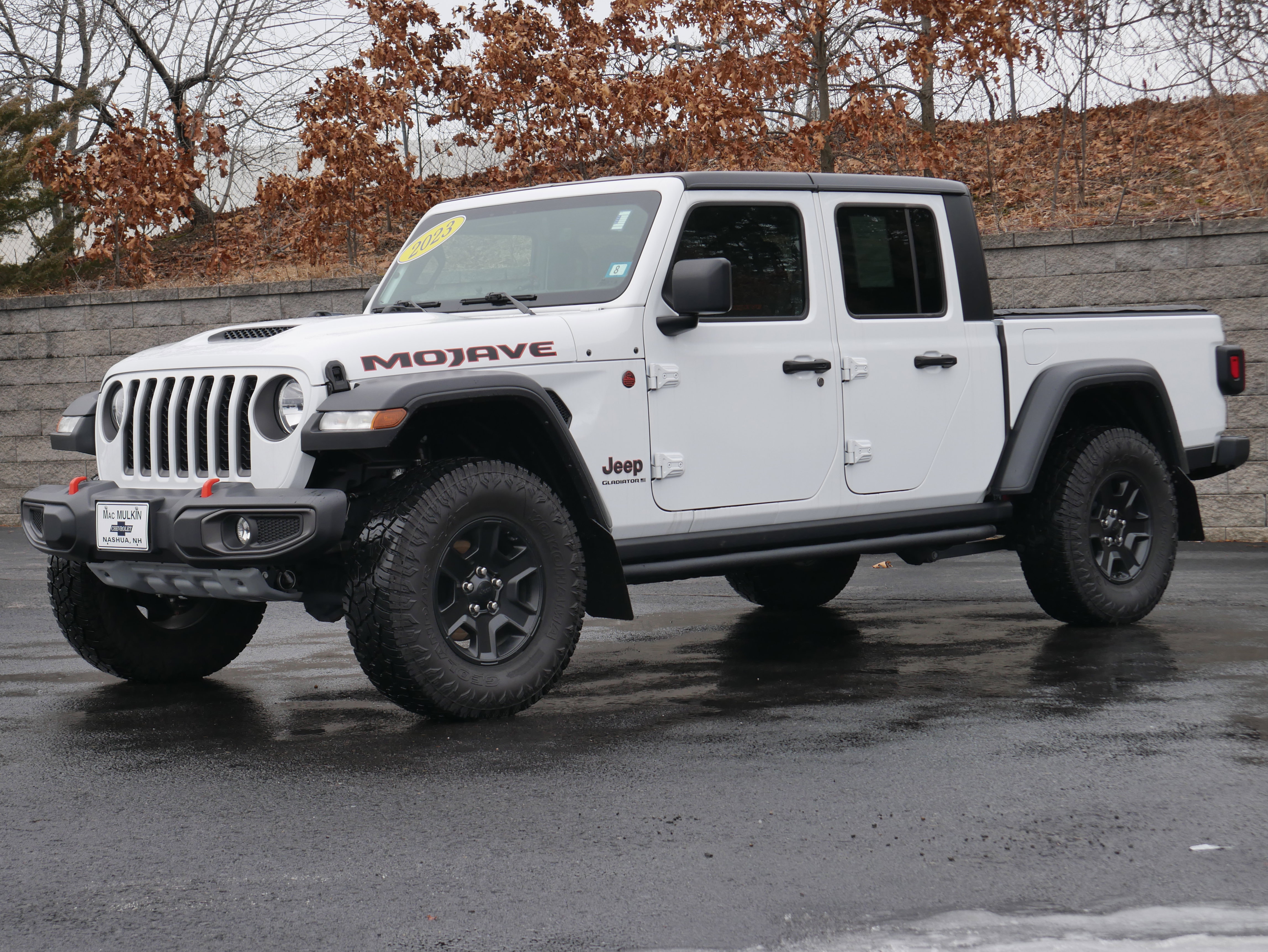 Used 2023 Jeep Gladiator Mojave w/ Cold Weather Group image 1