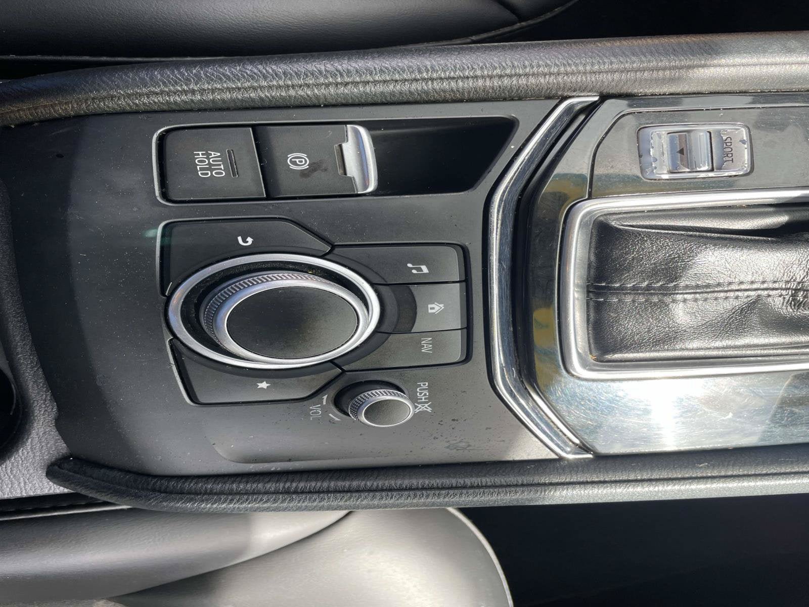 Used 2020 MAZDA CX-5 Touring FWD image 19