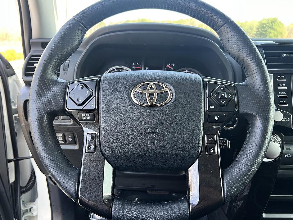 Used 2022 Toyota 4Runner TRD Off-Road Premium w/ Moonroof Package image 20