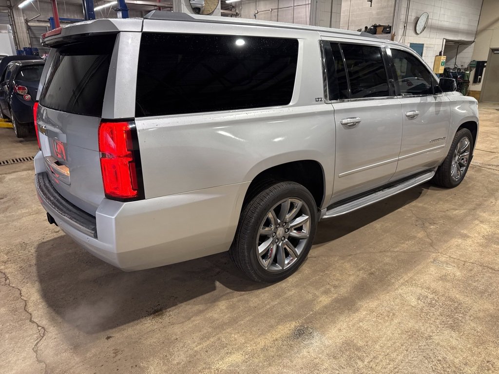 Used 2015 Chevrolet Suburban LTZ image 4