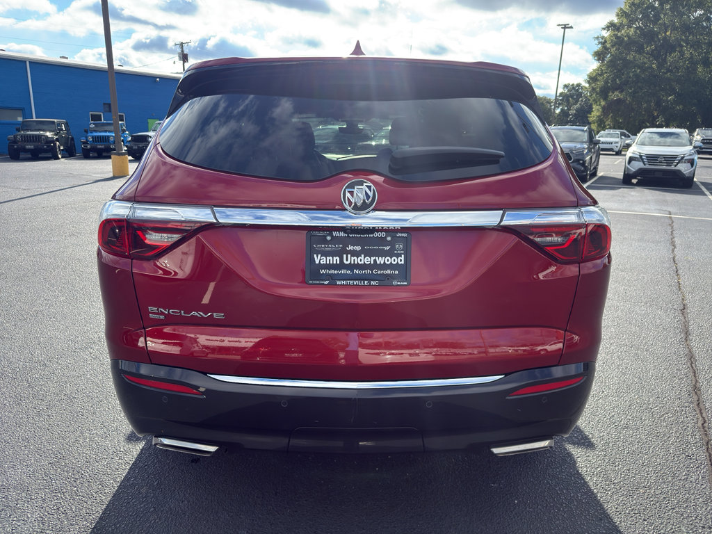 Used 2024 Buick Enclave Premium image 5
