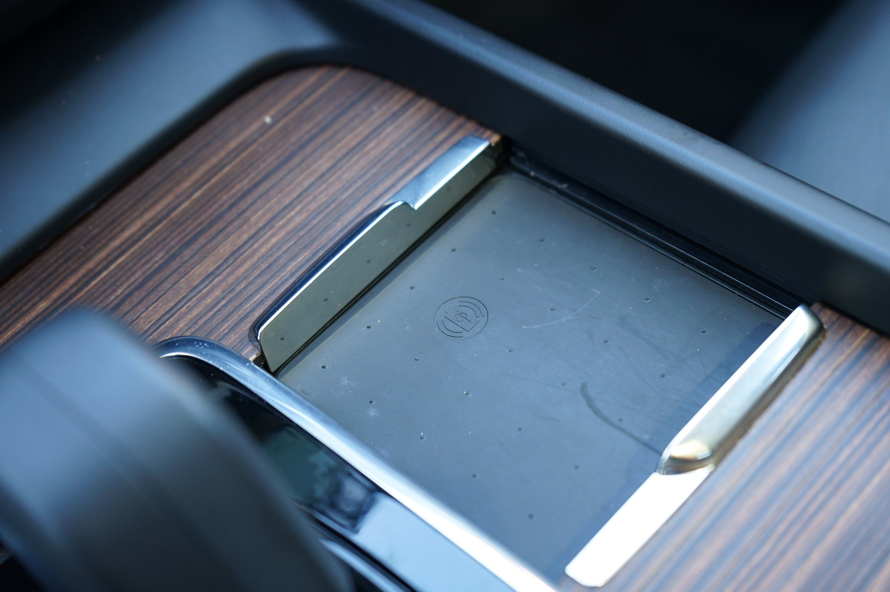 Used 2022 Volvo XC60 B5 Momentum image 27