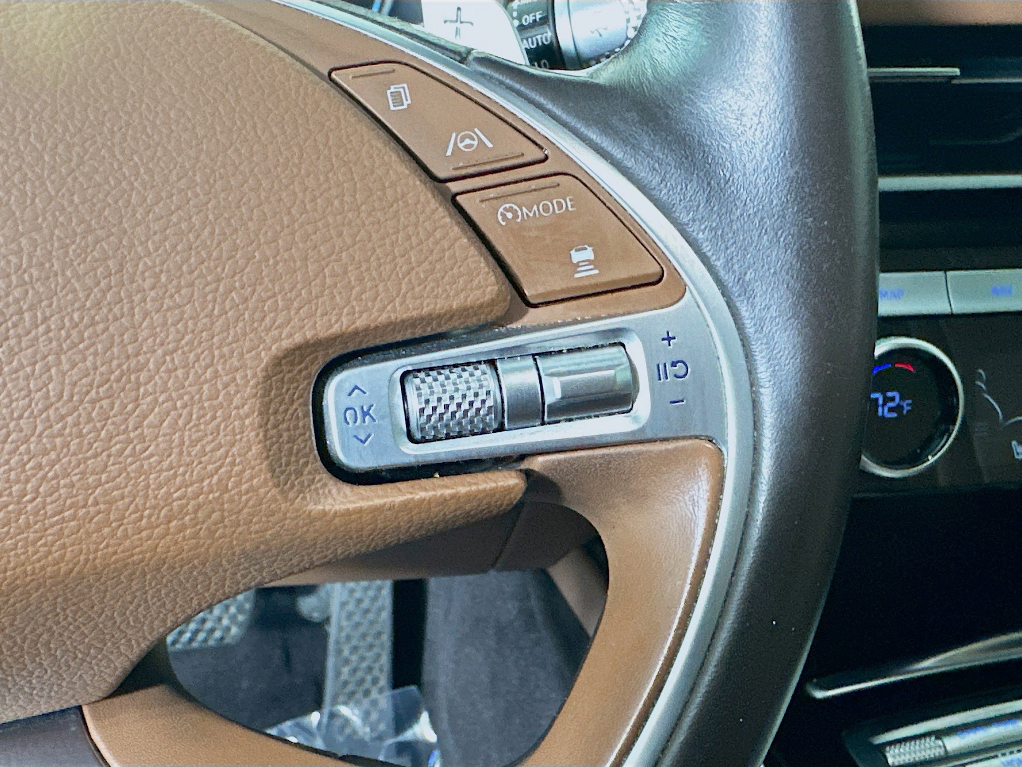 Used 2021 Genesis G80 2.5T image 17