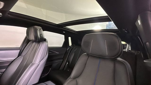 Used 2024 Cadillac Lyriq Sport AWD/4WD image 13