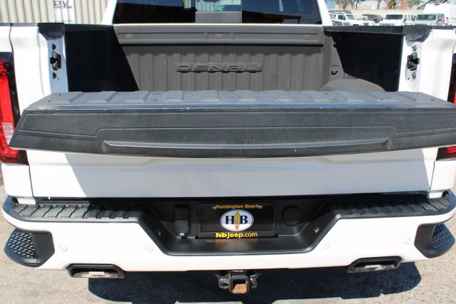 Used 2022 GMC Sierra 1500 Denali w/ Denali Reserve Package AWD/4WD image 10