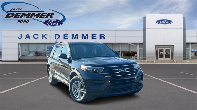 Certified 2022 Ford Explorer XLT w/ Class IV Trailer Tow Package