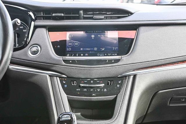 Used 2022 Cadillac XT5 Premium Luxury w/ Technology Package image 14