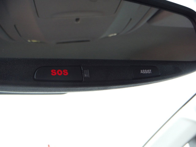 Used 2021 Chrysler Pacifica Touring-L w/ Uconnect Theater Family Group FWD image 34