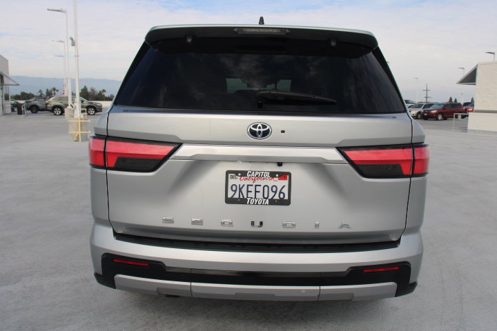 Certified 2024 Toyota Sequoia Capstone AWD/4WD image 4