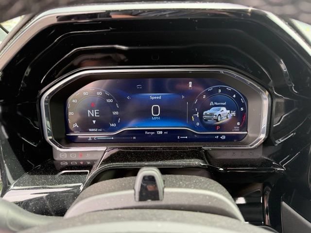 Used 2025 Chevrolet Silverado 1500 High Country AWD/4WD image 20