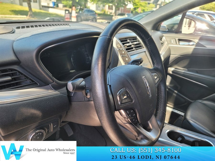 Used 2019 Lincoln MKC Premiere AWD/4WD image 9
