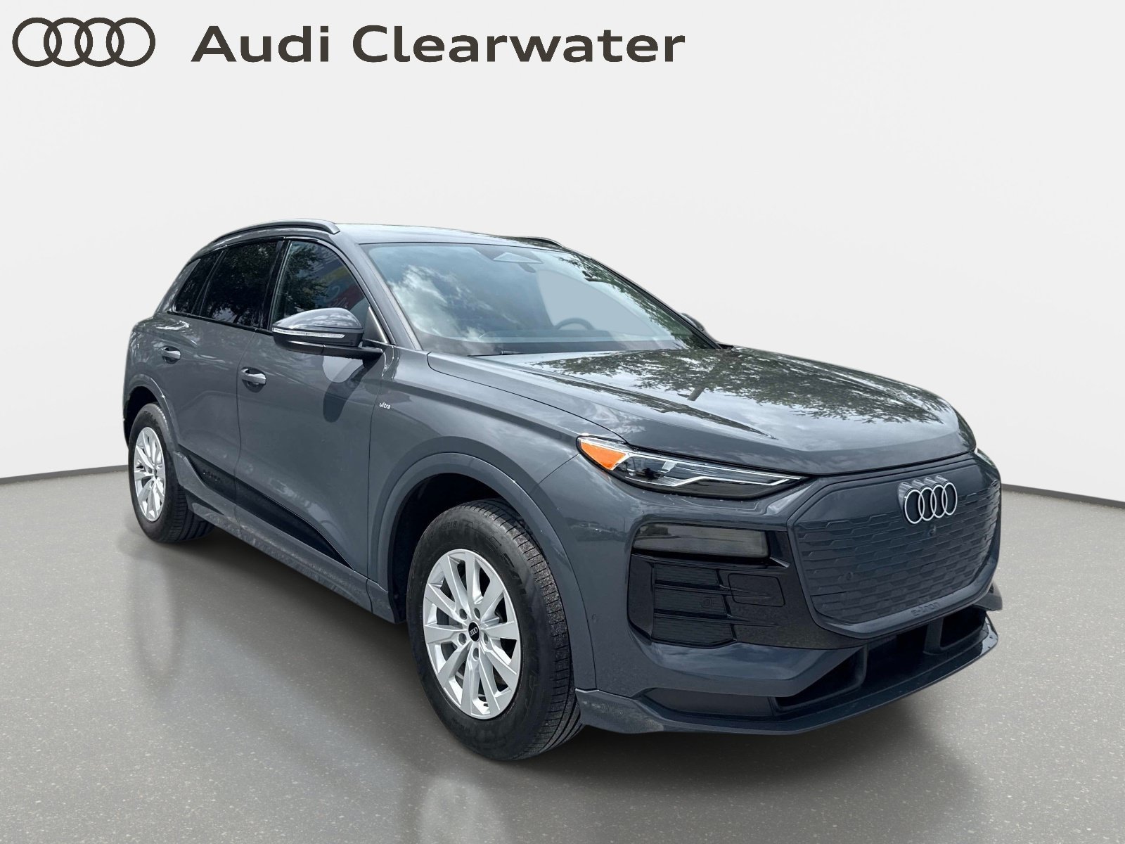 Certified 2025 Audi Q6 e-tron Premium RWD image 6