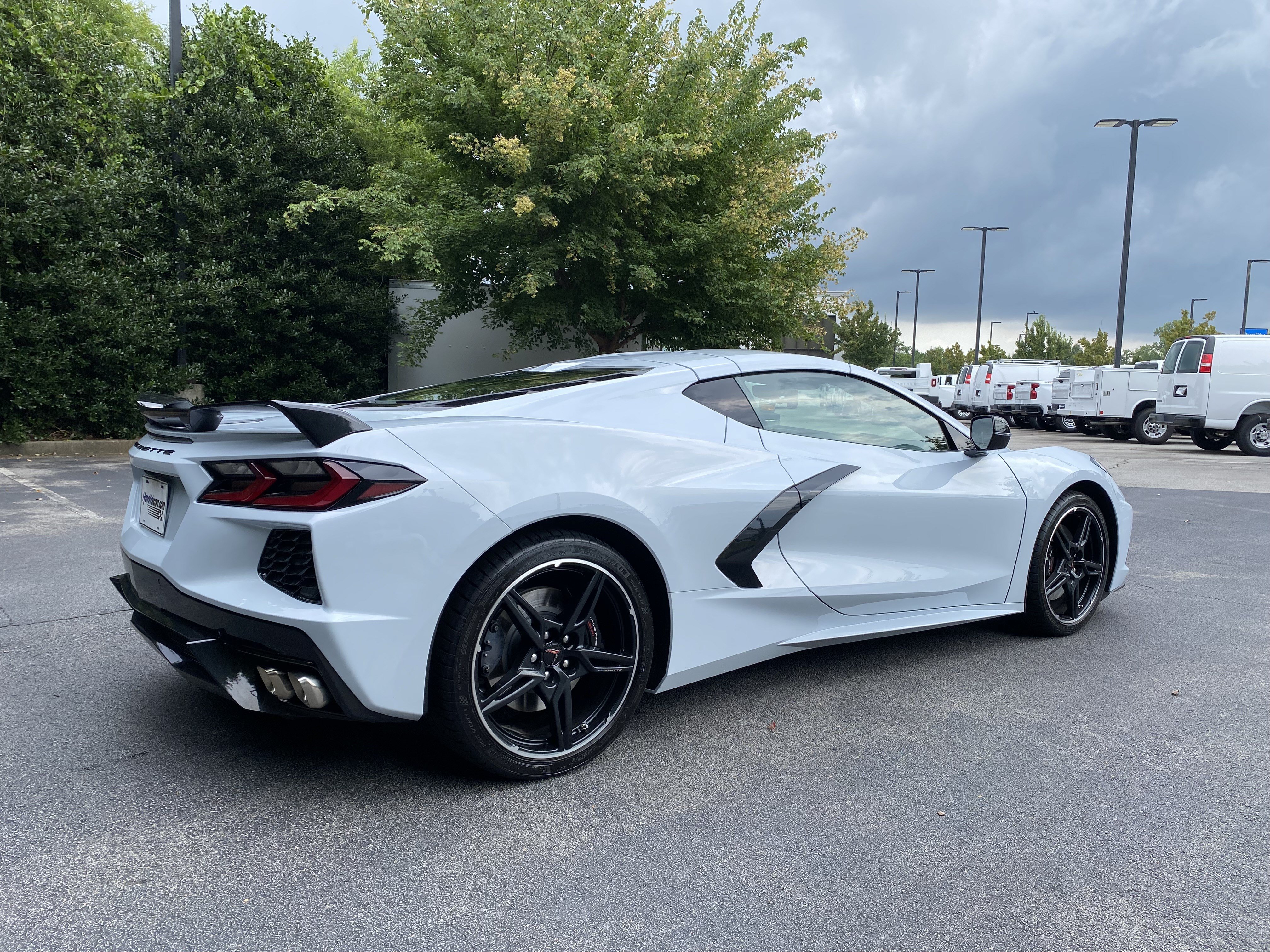 Used 2024 Chevrolet Corvette Stingray Coupe w/ Z51 Performance Package RWD image 9