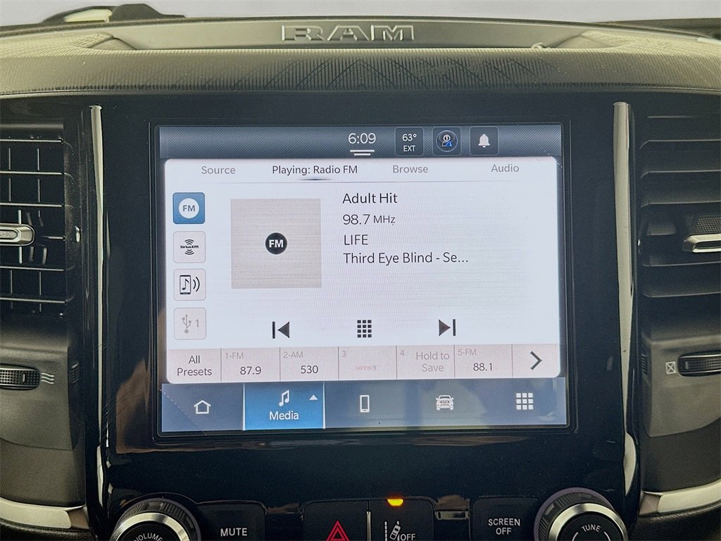 New 2026 RAM 1500 Big Horn w/ Night Edition image 13