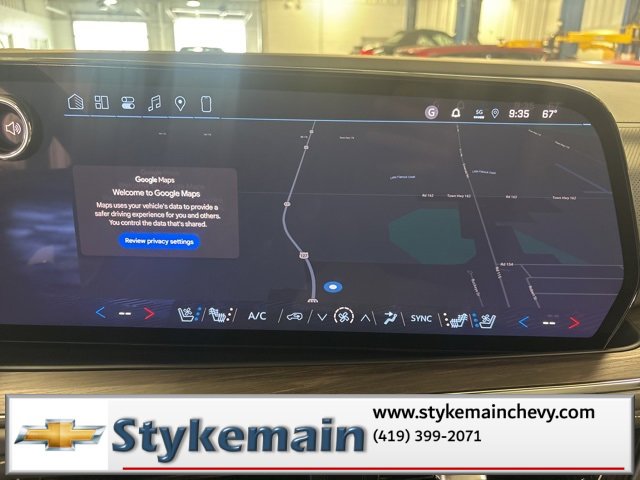 New 2026 Chevrolet Suburban Premier image 25