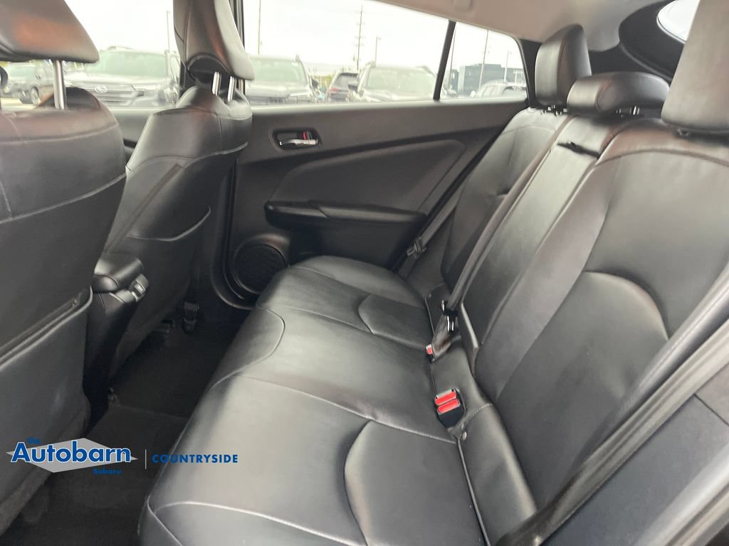 Used 2022 Toyota Prius XLE AWD/4WD image 25