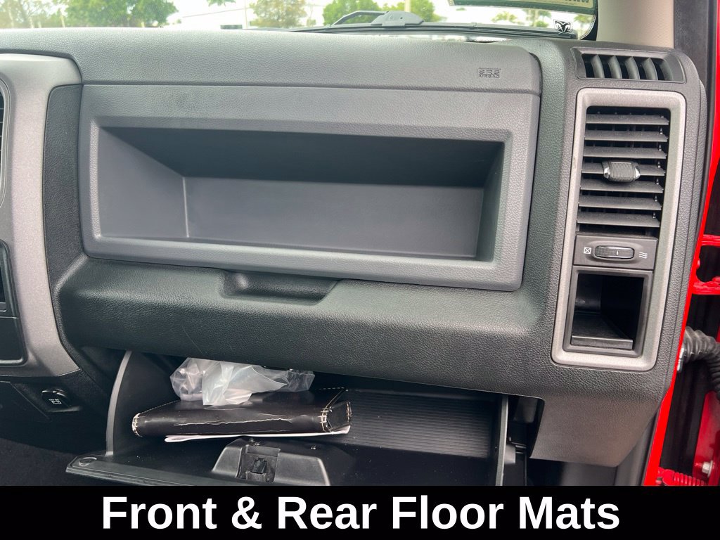 Used 2015 RAM 1500 Express RWD image 16