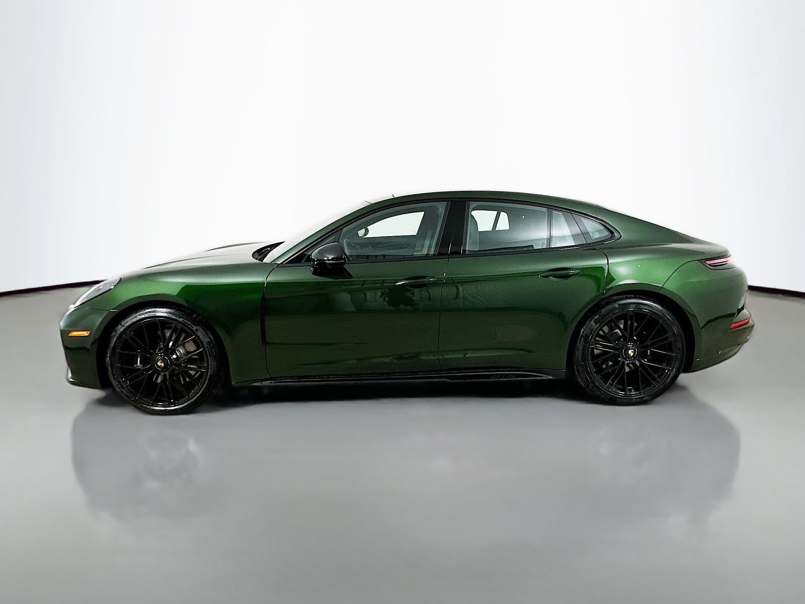 New 2026 Porsche Panamera GTS AWD/4WD image 8