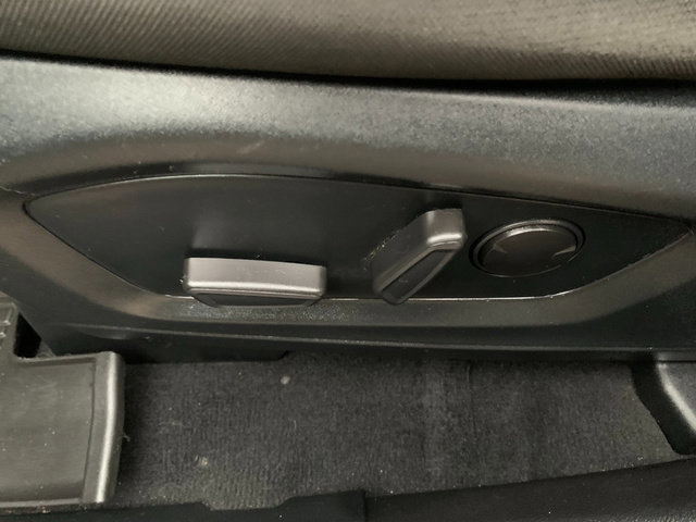 Used 2022 Ford Explorer XLT w/ Class IV Trailer Tow Package image 28