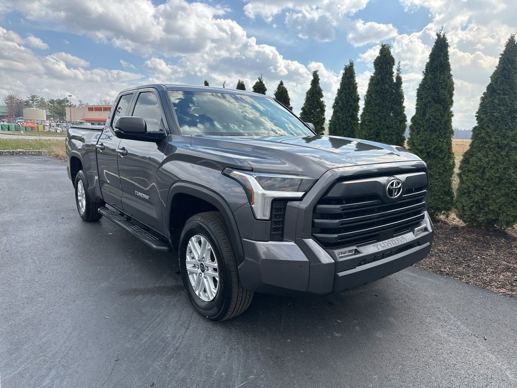 Used 2024 Toyota Tundra SR5 w/ SR5 Premium Package image 2