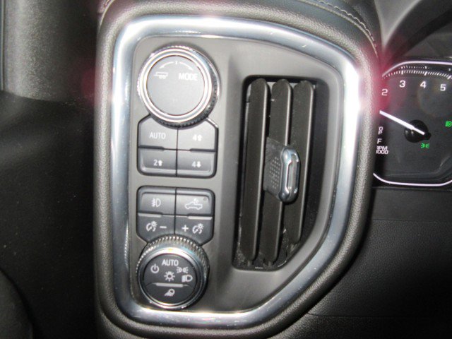 Used 2021 GMC Sierra 1500 SLT image 33