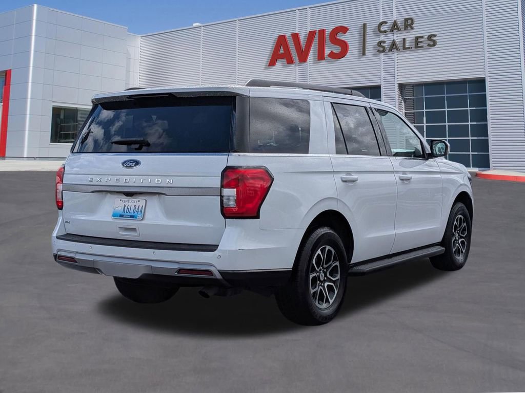 Used 2024 Ford Expedition XLT image 6
