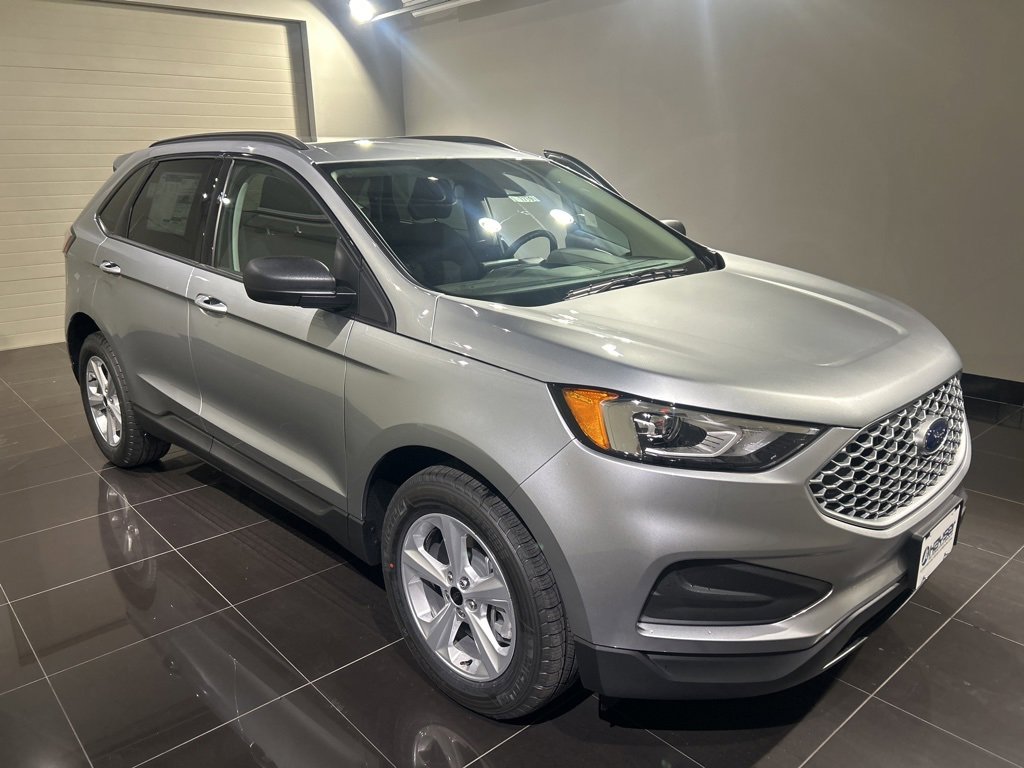 New 2024 Ford Edge SE