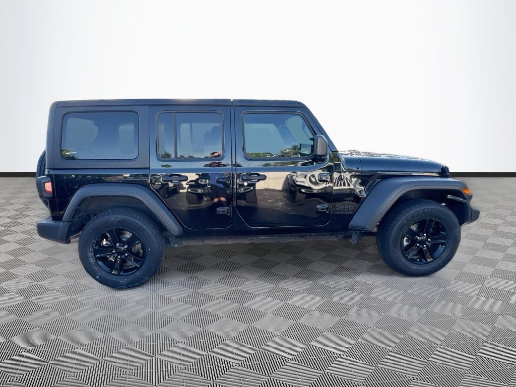 Certified 2022 Jeep Wrangler Unlimited Sport AWD/4WD image 5
