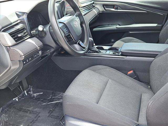 Used 2025 Toyota Camry LE FWD image 21