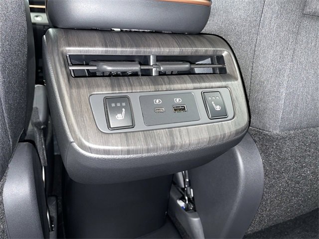 Certified 2024 Nissan Ariya AWD image 17