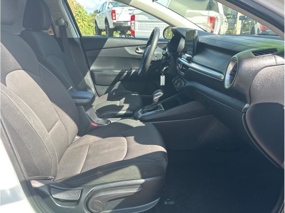 Used 2021 Kia Forte LXS image 11