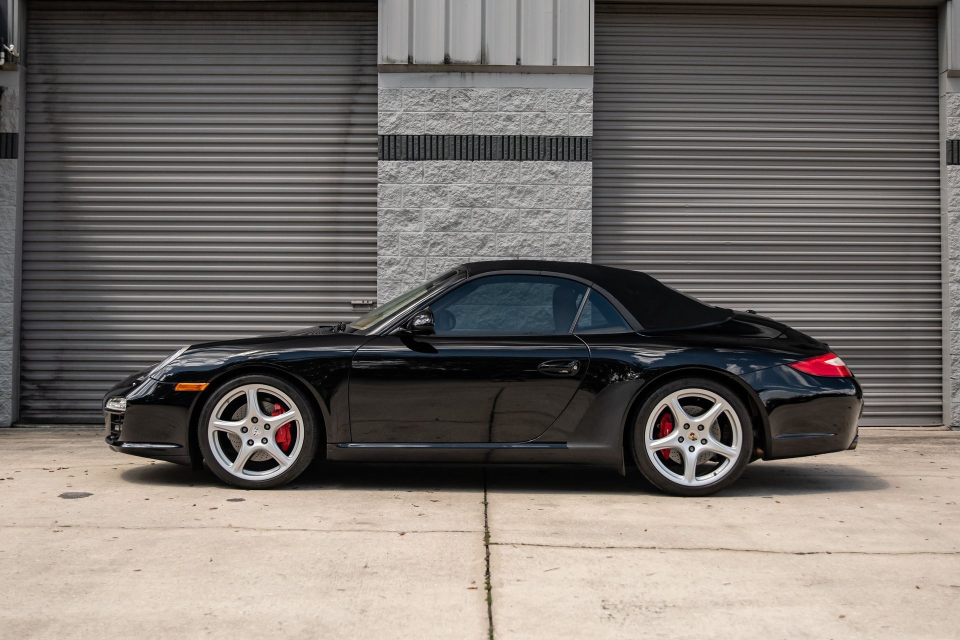 Used 2011 Porsche 911 Carrera S RWD image 9