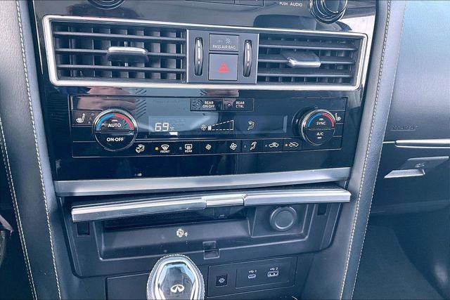 Used 2022 INFINITI QX80 Luxe w/ Cargo Package image 32