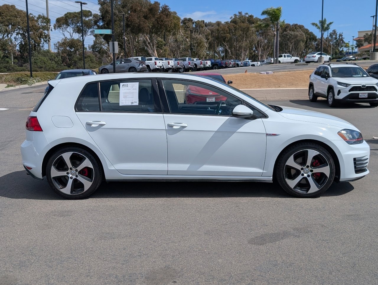Used 2015 Volkswagen GTI Autobahn w/ Lighting Package (SEL) image 11
