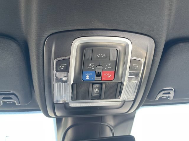Used 2024 RAM 2500 Laramie w/ Sport Appearance Package AWD/4WD image 27