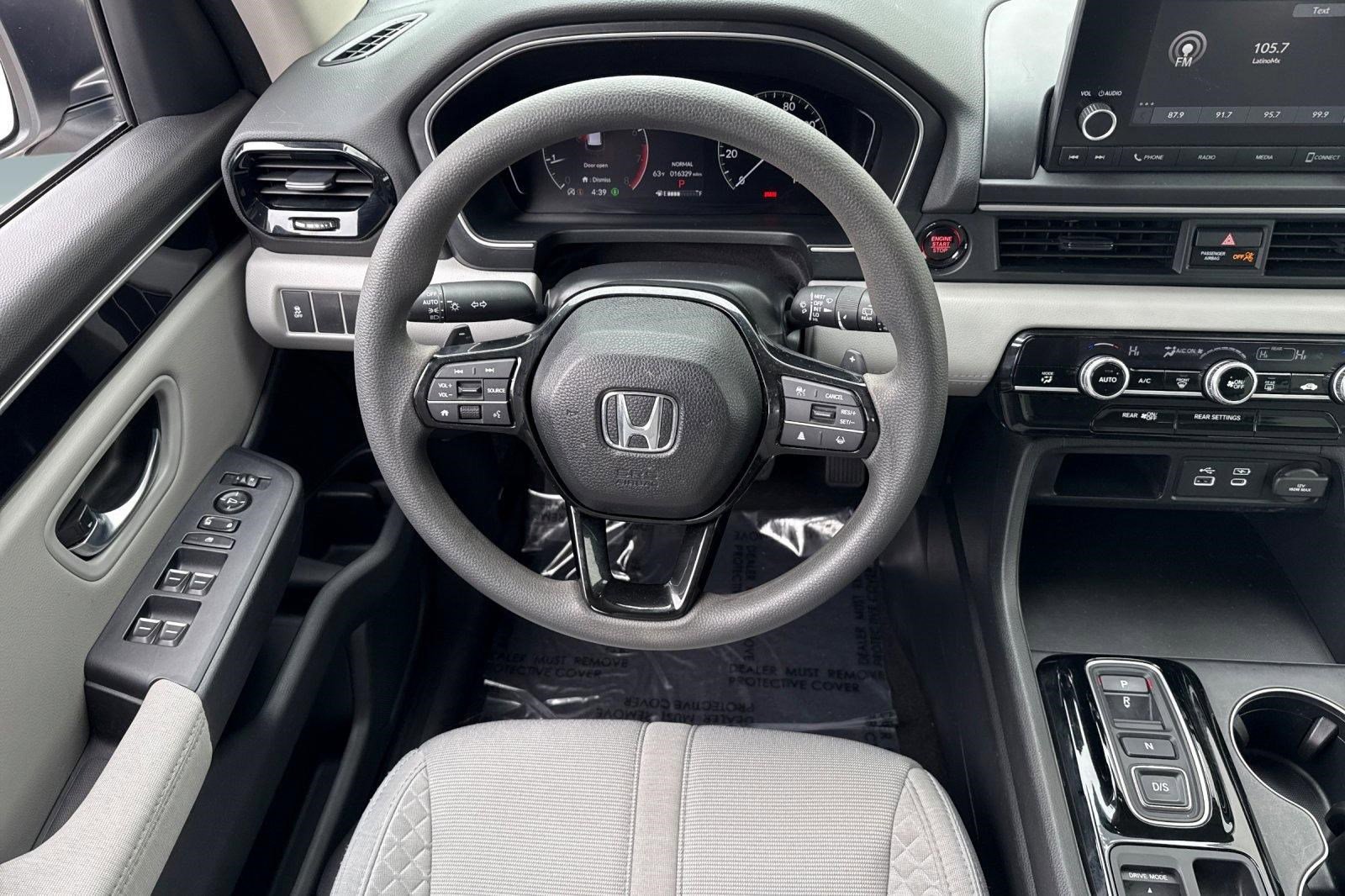 Certified 2023 Honda Pilot LX image 29