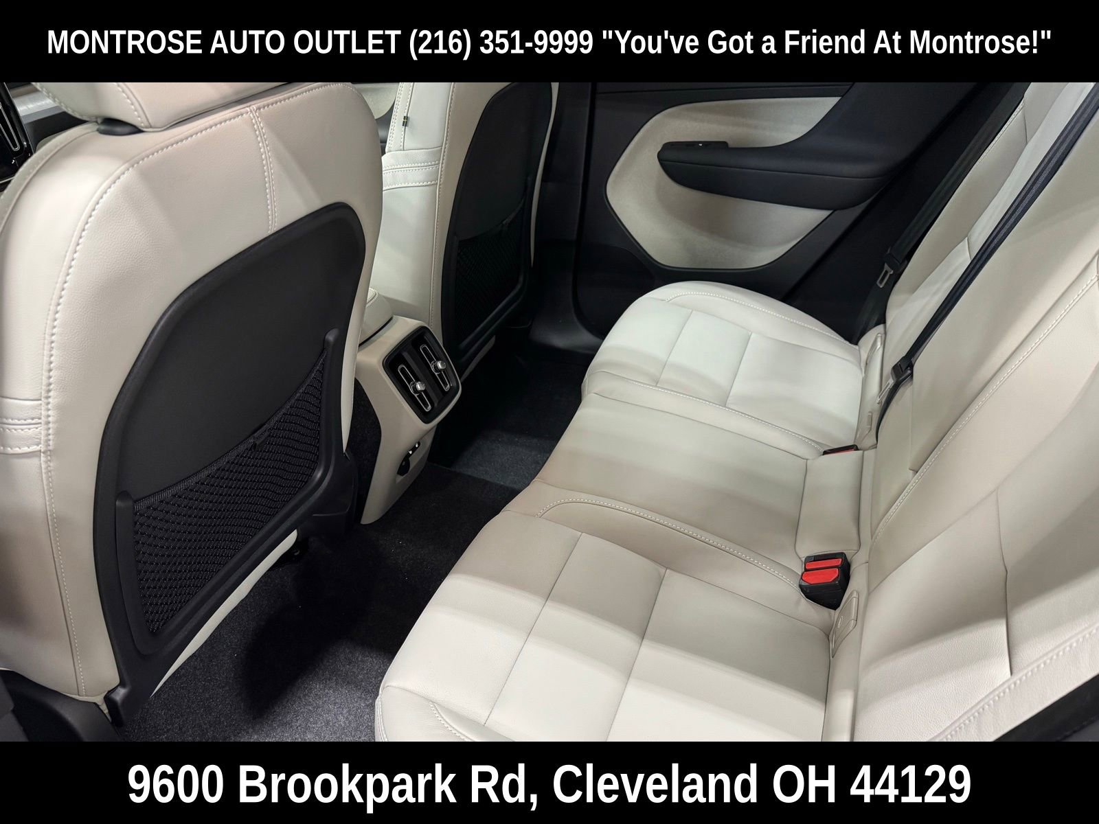 New 2026 Volvo XC40 B5 Plus w/ Protection Package Premier image 33